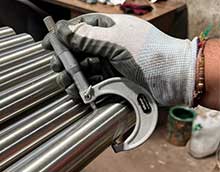 Pipe Thickness in Vernier caliper
